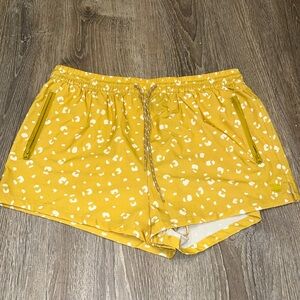 Billabong short swimsuit, cover-up